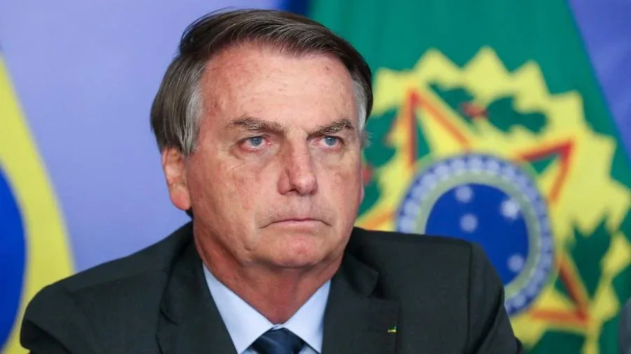 Clã Bolsonaro implodiu a direita para 2026; PT joga por vitória em turno único