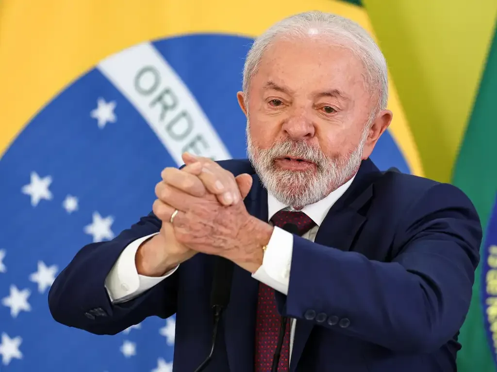 O presidente Lula lidera entre eleitores de Centro, diz Datafolha