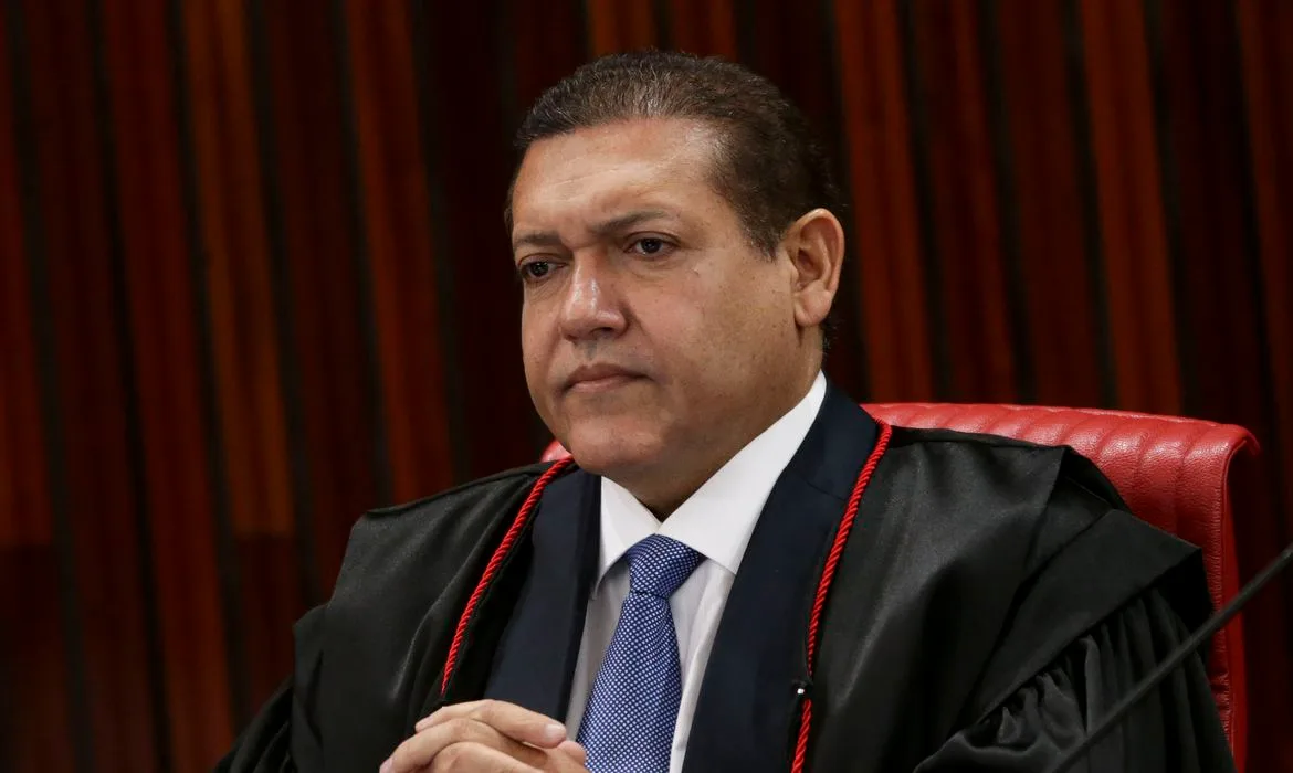 julgamento tse bolsonaro mcamgo abr 30062023 16