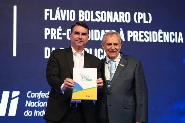 Sabatina de Flávio Bolsonaro e Zema na CNI foi em Brasília com industriais; Ronaldo Caiado também participou