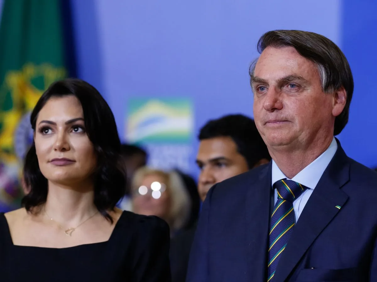 Michelle Bolsonaro e Jair Bolsonaro