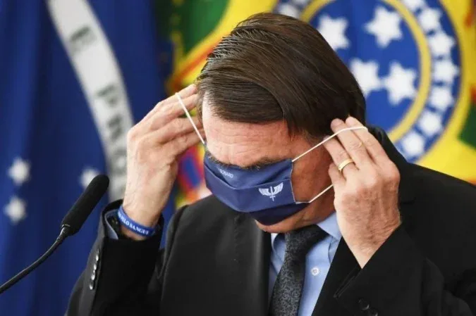bolsonaro mascara evaristo sa afp