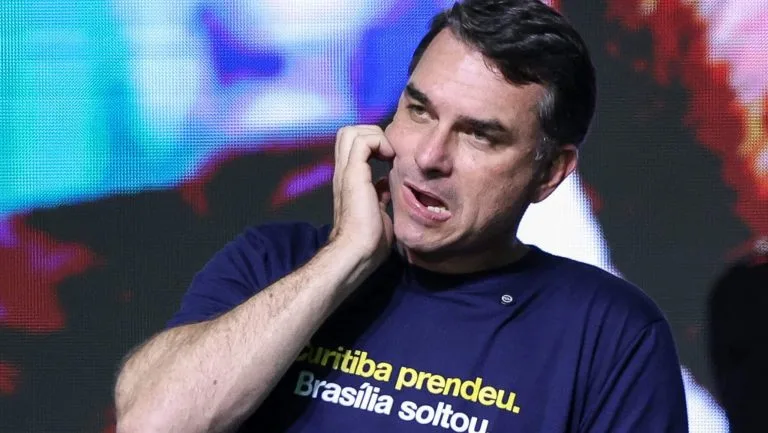 Brazilian senator Flavio Bolsonaro supports senator Sergio Moro’s pre-candidacy for governor of Parana in Curitiba