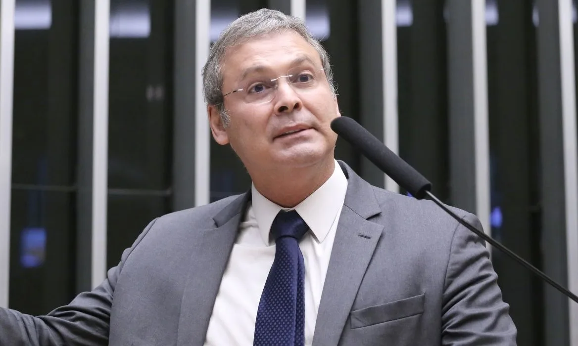 lindbergh farias a146ddf8eb