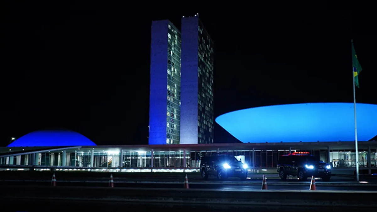 bni iluminacao azul 624x351 1