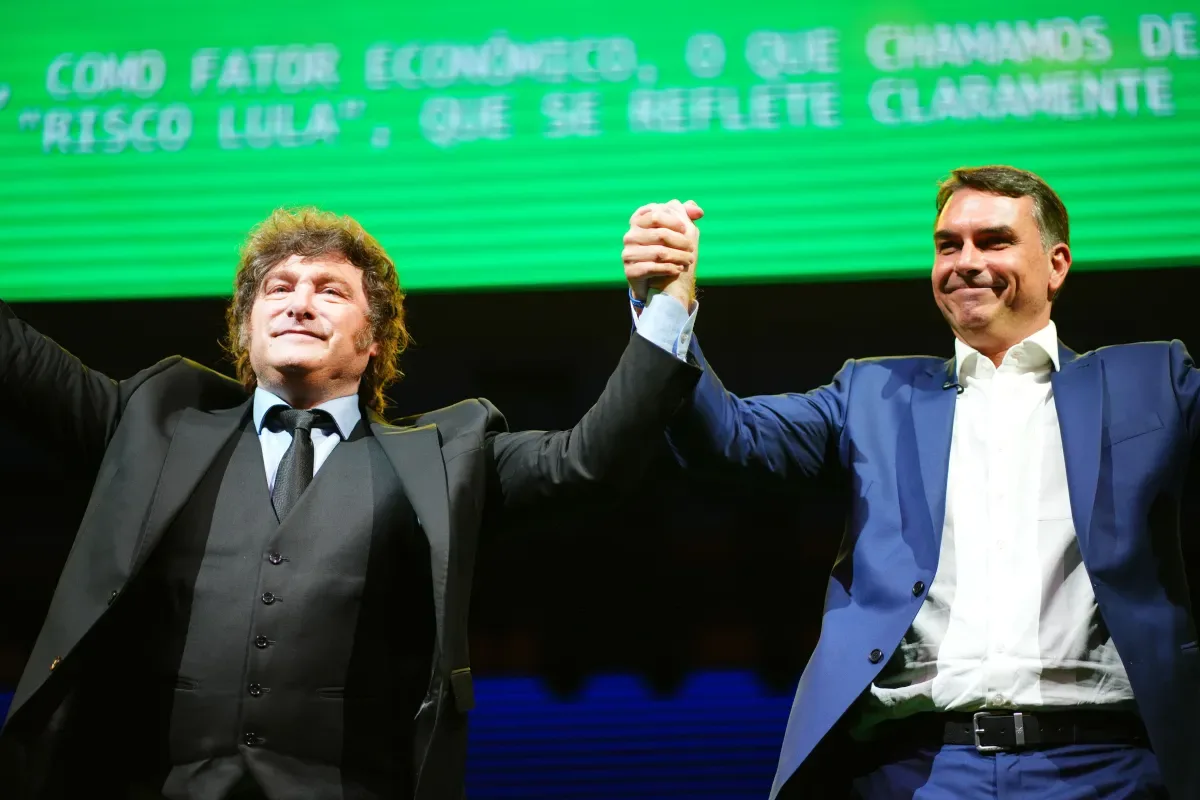 MILEI E FLAVIO BOLSONARO 25 07 26 foto Vittor Sales Campanha F