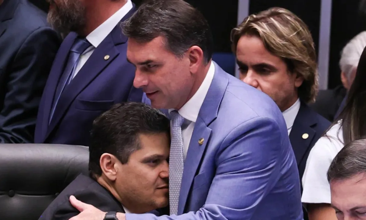 alcolumbre flavio bolsonaro lula marques abr
