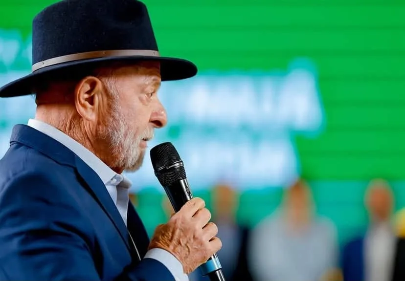 “A gente vai derrotar todos”: Lula desafia Rubio a fazer campanha para Flávio Bolsonaro no Brasil