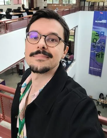 jornalista e especialista em tecnologia Henrique Sampaio, coordenador de redes sociais da CTRL+Z. Foto: Henrique Sampaio/Arquivo Pessoal