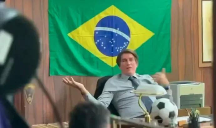 PF aponta divergência de quase R$ 50 milhões em verbas de filme sobre Bolsonaro